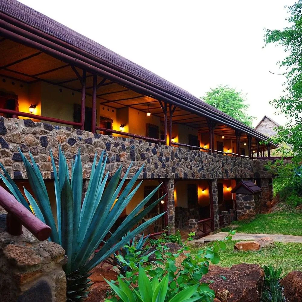 Kilaguni Serena Safari Lodge exterior
